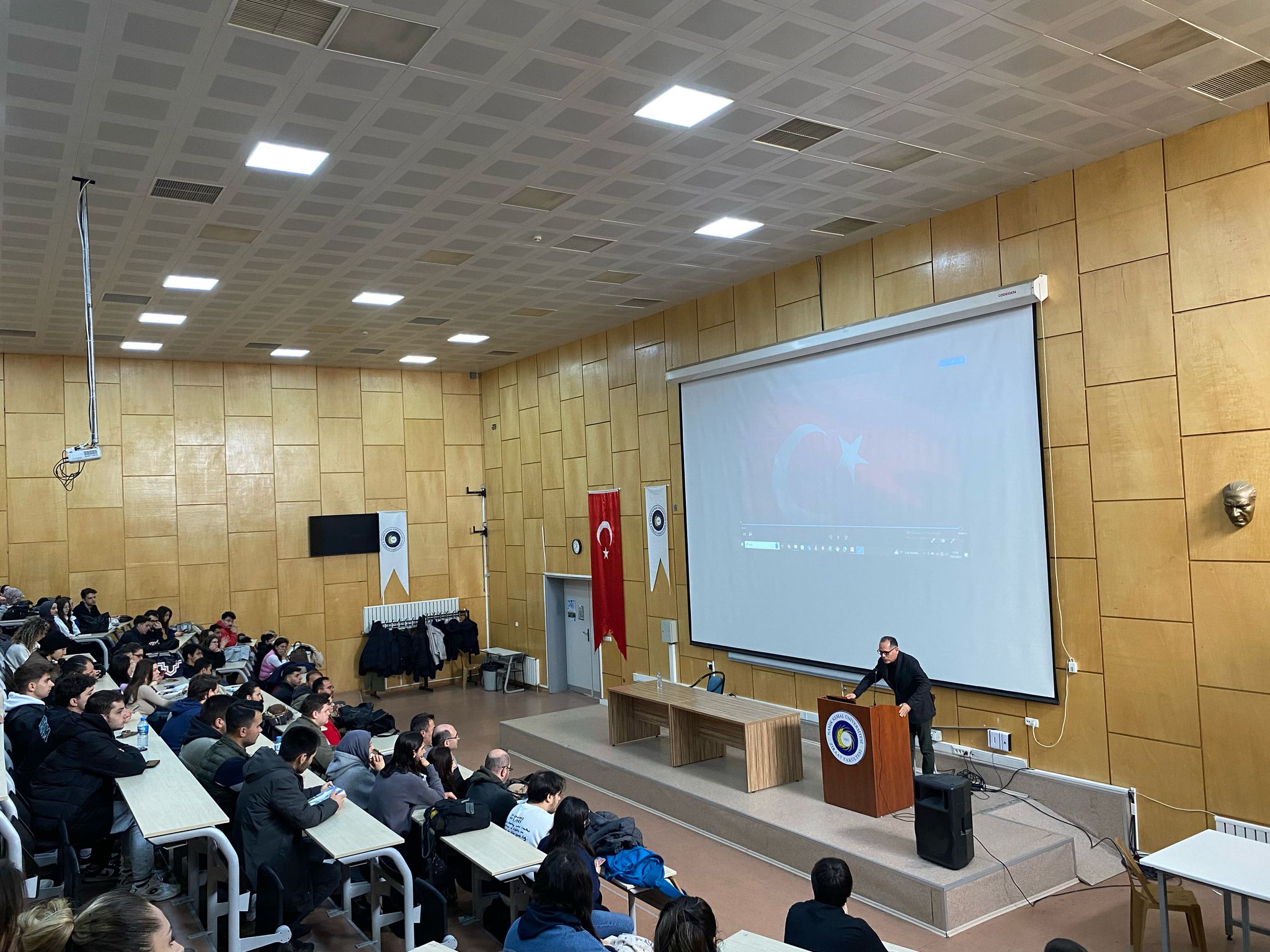 Namık Kemal Üniversitesi0